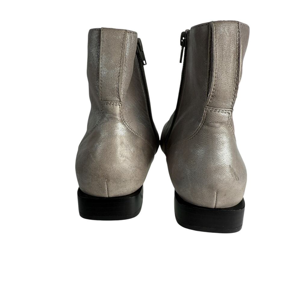 GOLO DEXI Women's Sz 10 Taupe and Silver Brushed Leather Ankle Boots NWOB - Picture 6 of 13
